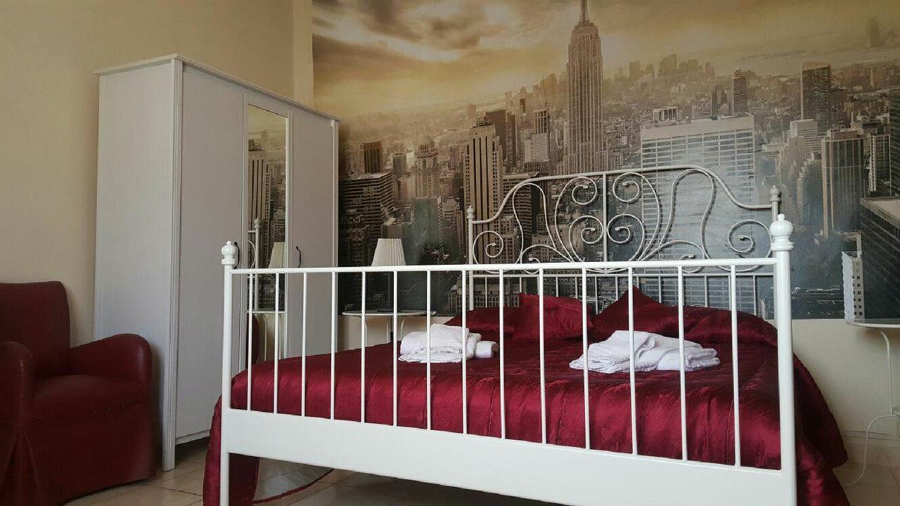 I Cappuccini Rooms คาตาเนีย ภายนอก รูปภาพ