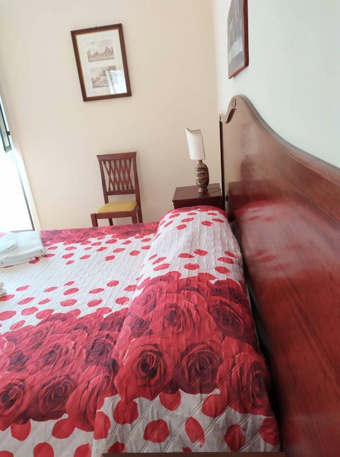 I Cappuccini Rooms คาตาเนีย ภายนอก รูปภาพ