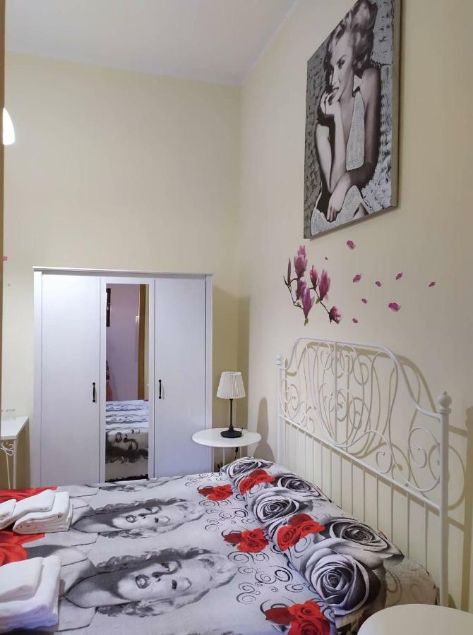 I Cappuccini Rooms คาตาเนีย ภายนอก รูปภาพ