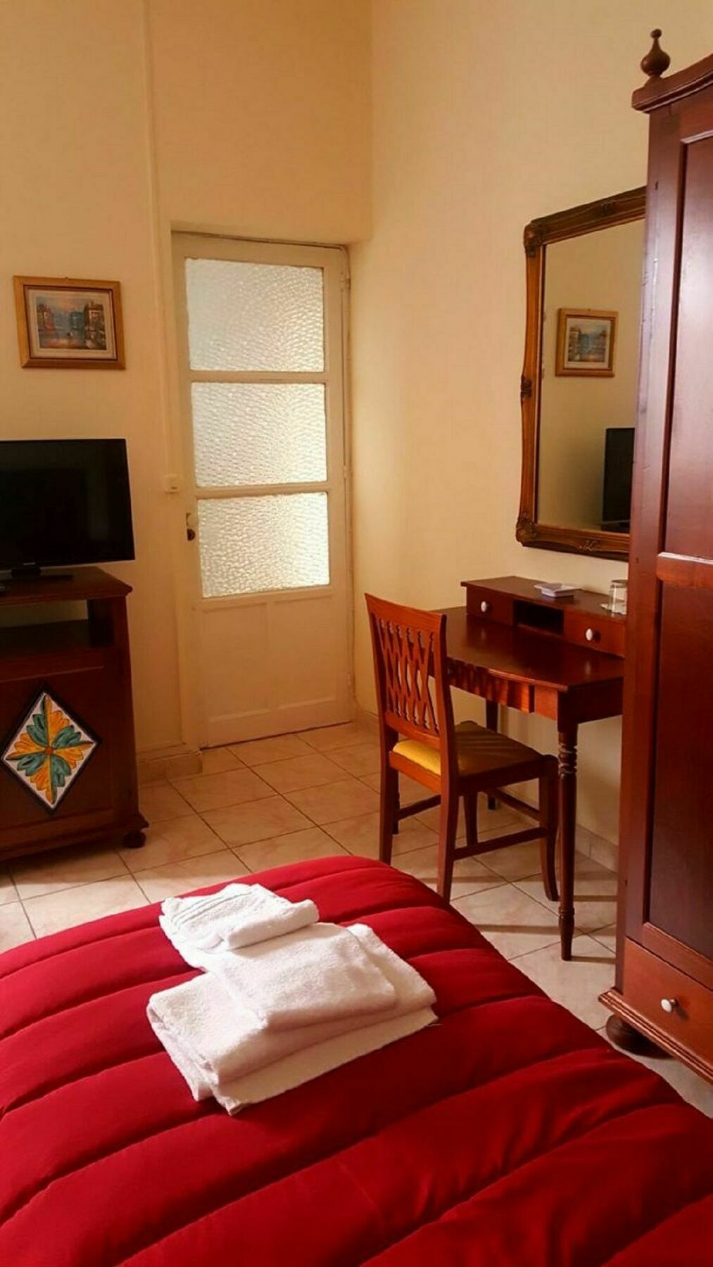 I Cappuccini Rooms คาตาเนีย ภายนอก รูปภาพ